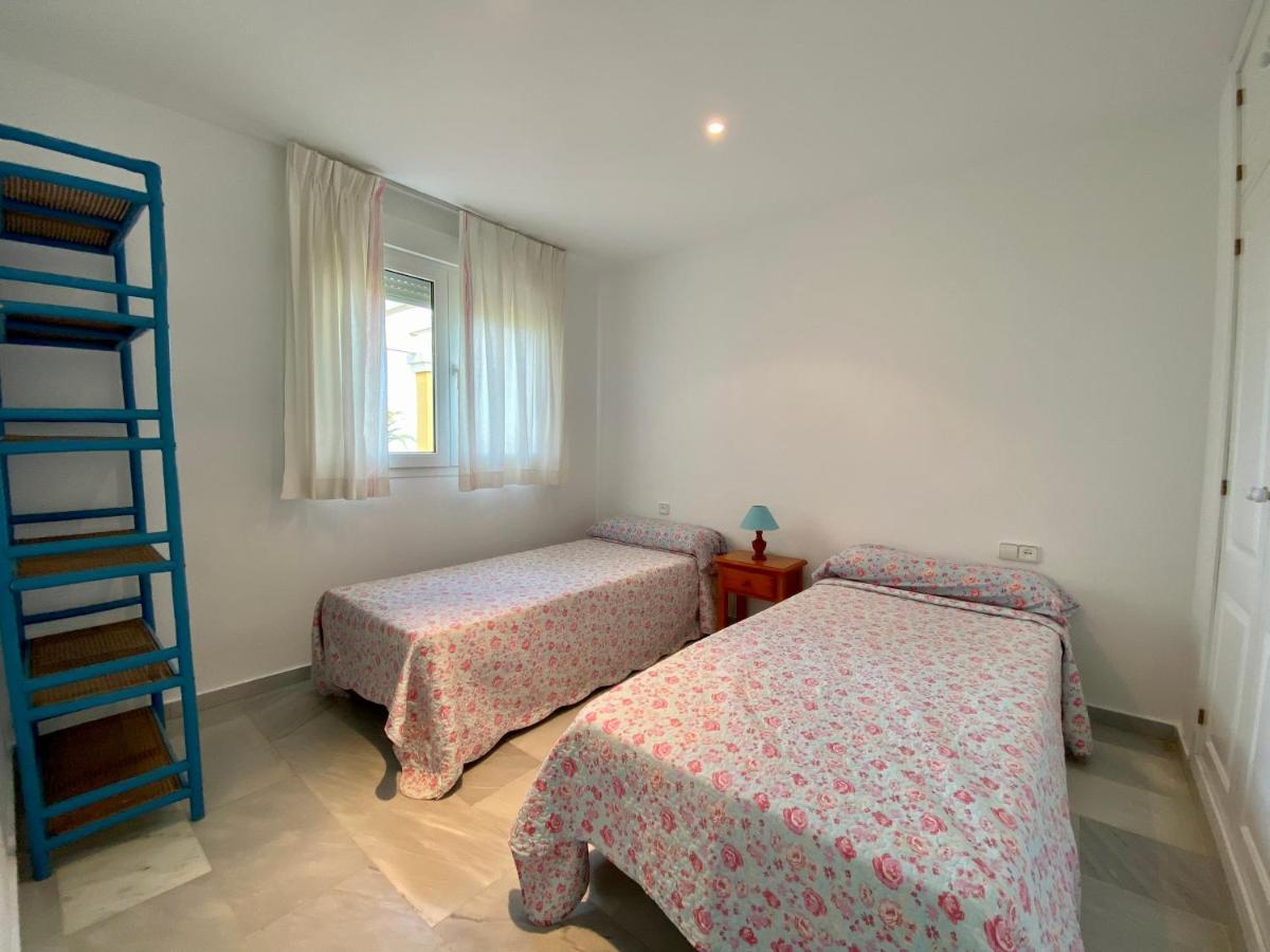 Entre Hoyos Y La Playa Grupo Ac Gestion Villa Novo Sancti Petri Exteriör bild